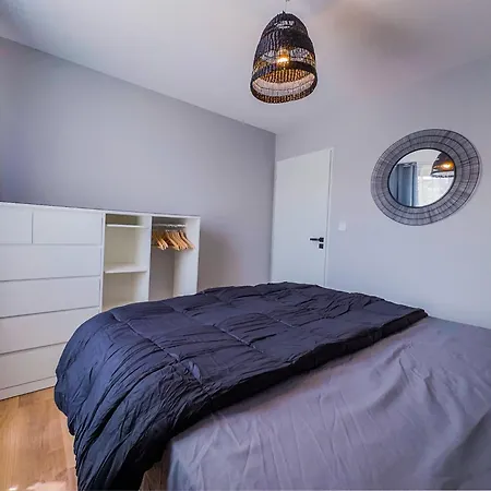 Apartman Serenity - Cote Cour Vénissieux